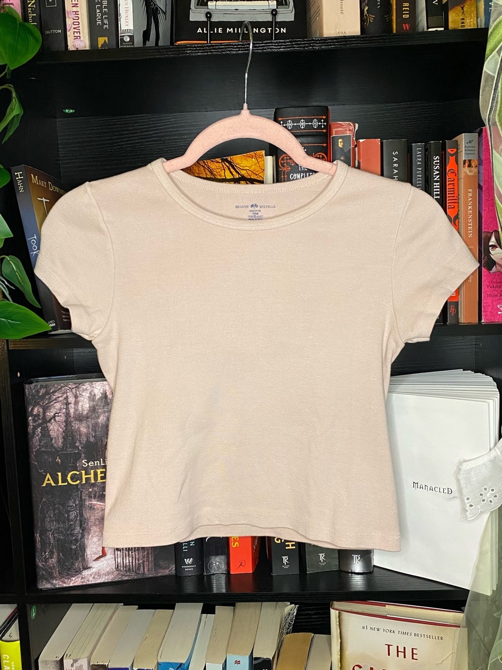 Cute Brandy Melville Light Strawberry Milkshake Ashlyn Cropped Cotton T-Shirt